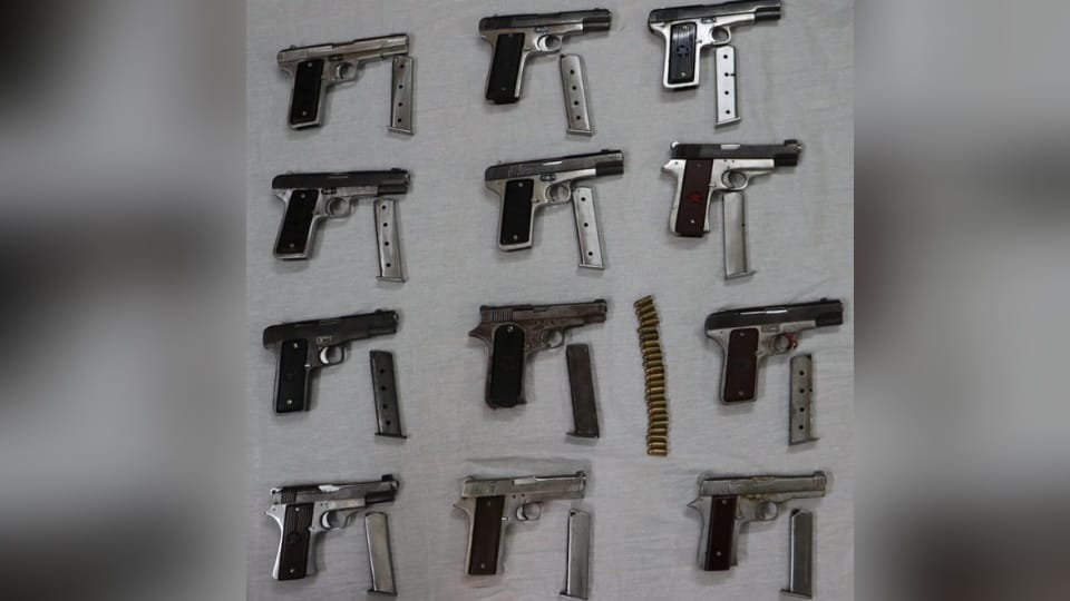 Amritsar Commissionerate Police apprehending seven Accused seizing pistols magazines