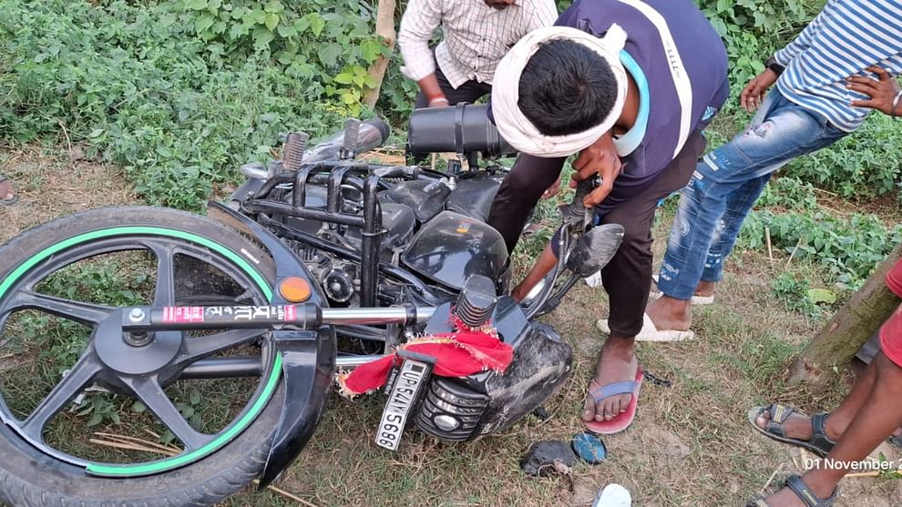 Bike collided with the wall, two died in the accident the joy of the festival turned into mourning