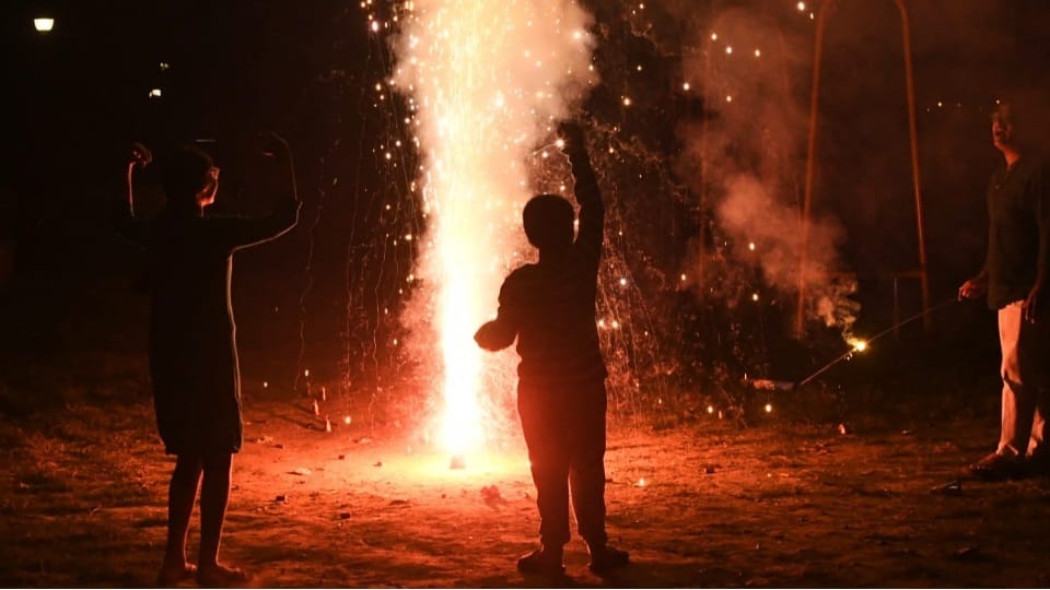 Diwali Celebration in chandigarh smog engulfs city