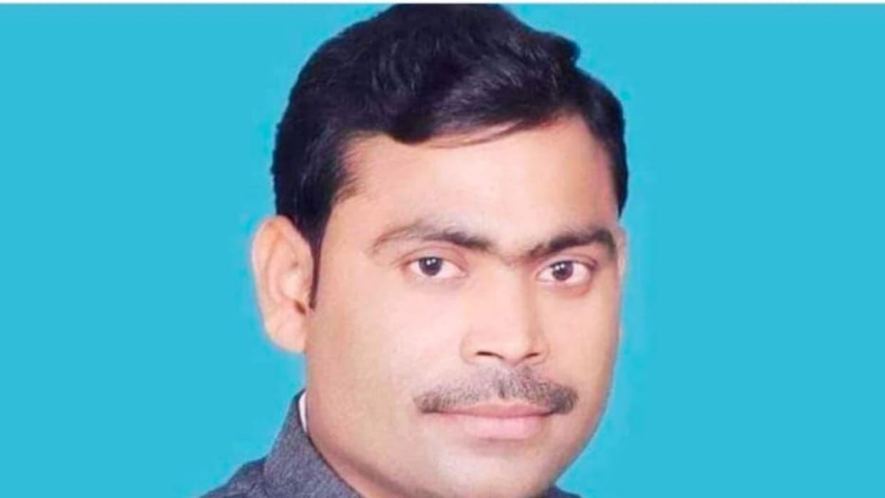Vehicle owner killed in road accident, five companions injured