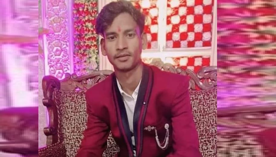 Kannauj Accident Diwalis happiness turned into mourning bikes collided head on only son died and one injured