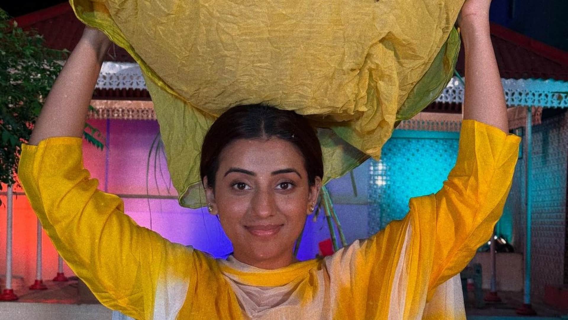 Chhath Puja 2024: Akshara Singh observing Chhath fast for the first time feeling Emotional shares video