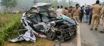 Balrampur: पंजाब से नेपाल जा रही कार बस से टकराई, दो की मौत, दो घायल, भैयादूज मनाने जा रहे थे Balrampur: Two died and three injured in an accident Ramnagar .