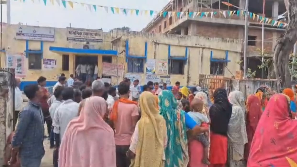 Begusarai News: Woman dies during delivery, family members create ruckus; doctor accused of negligence