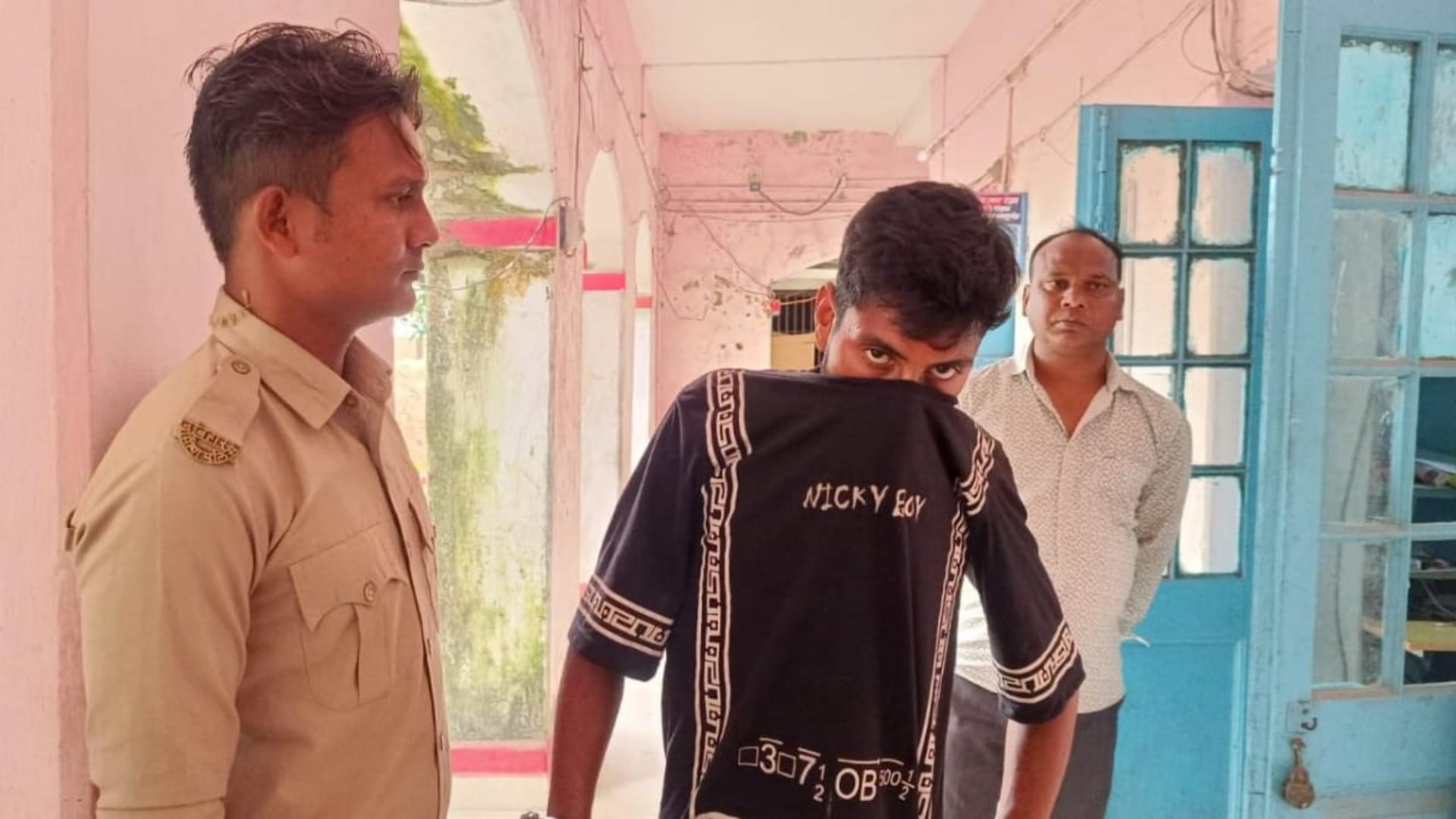 Bihar News: Accused arrested for assaulting and snatching woman's belongings in Kishanganj