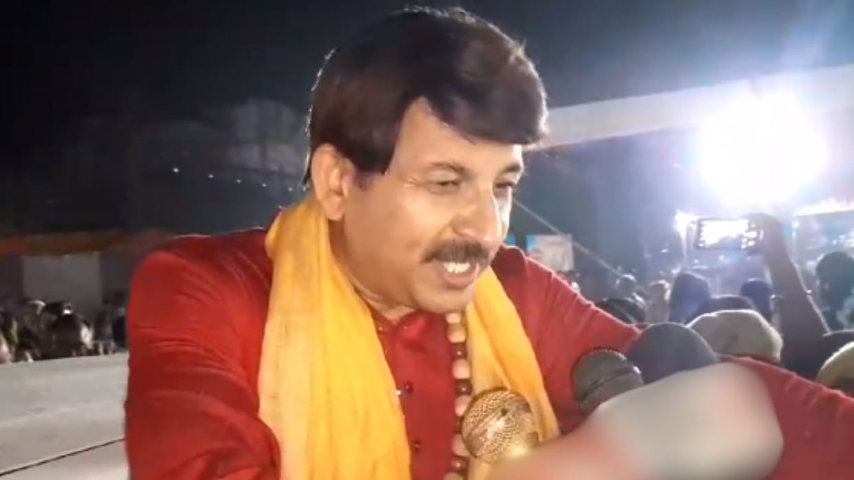 UP Politics Manoj Tiwari supports Batenge to Katenge says we win assembly elections this time too