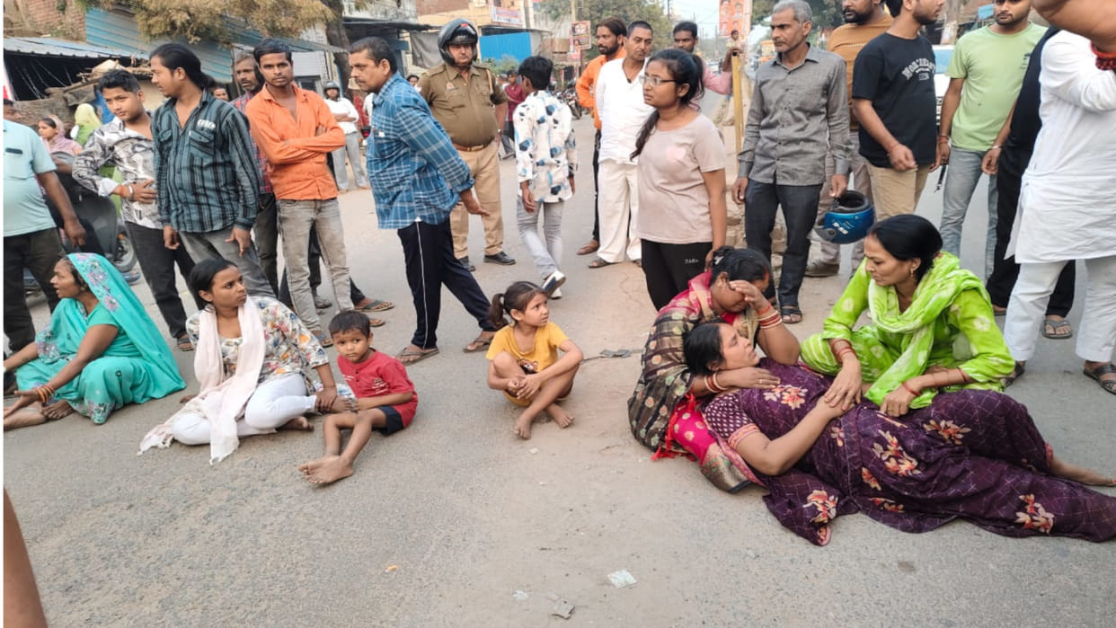 Cook crushed to death by BMW car in Basti, family members accused of murder