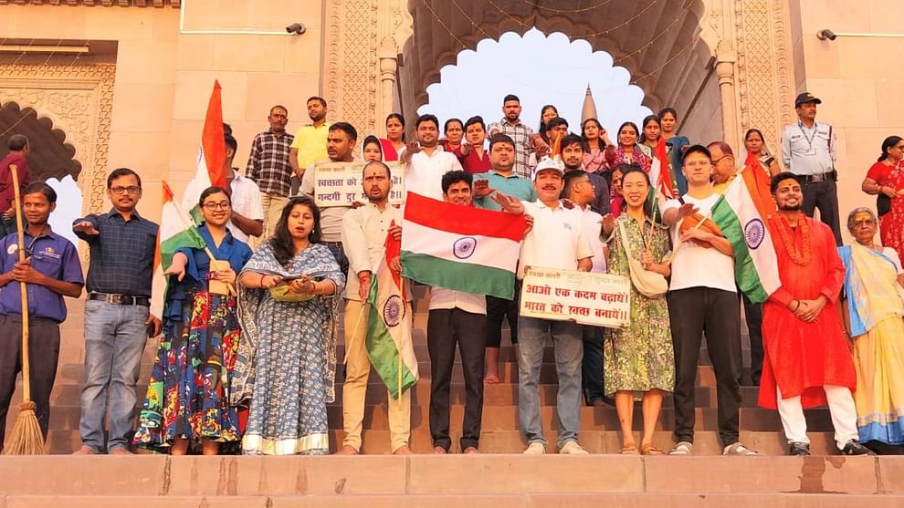 National Ganga festival begins from Kashi Foreign tourists witnesses various events banks of Ganga and country