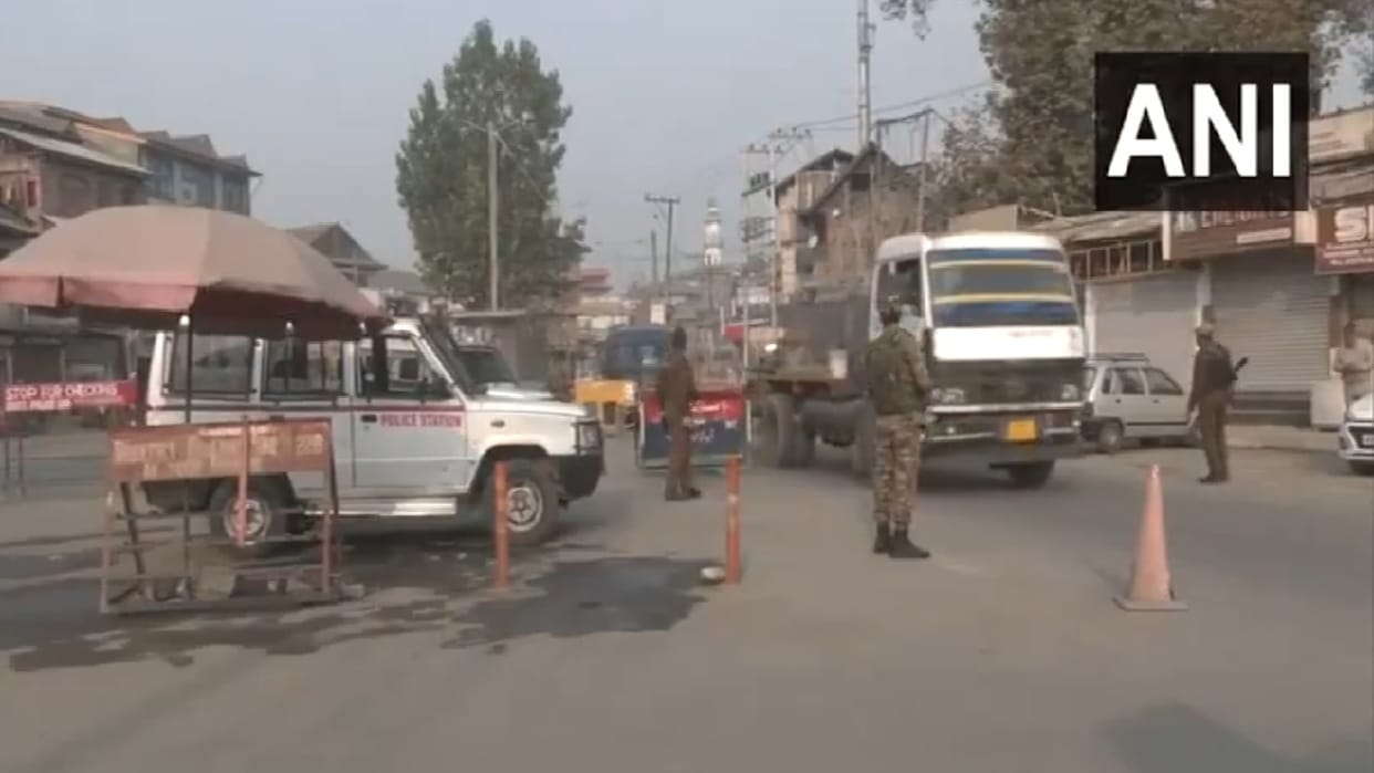Two persons from Uttar Pradesh shot at by militants in Jammu and Kashmir Budgam