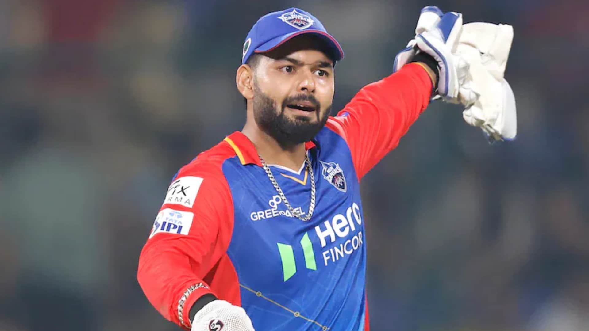 IPL 2025: Rishabh Pant Sold price in mega auction, Records Stats and Team Rishabh Pant goes all details