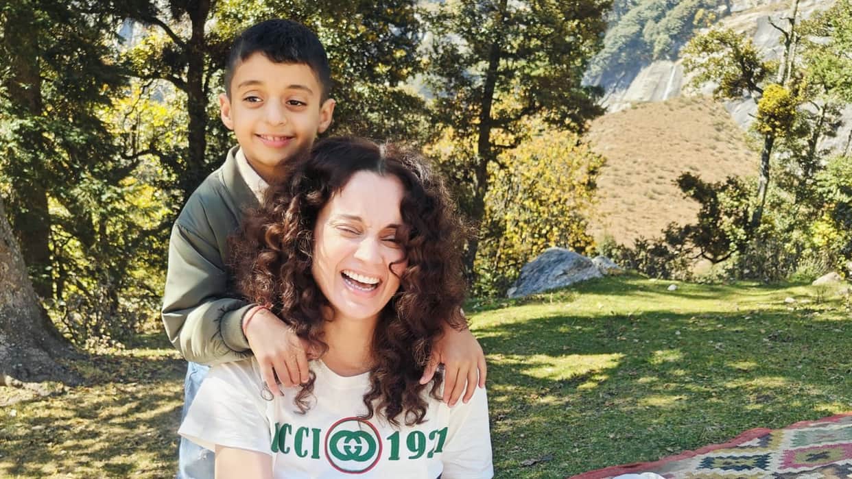 Emergency actress Kangana Ranaut picnic with family Dispite Fever shared her experience on social media