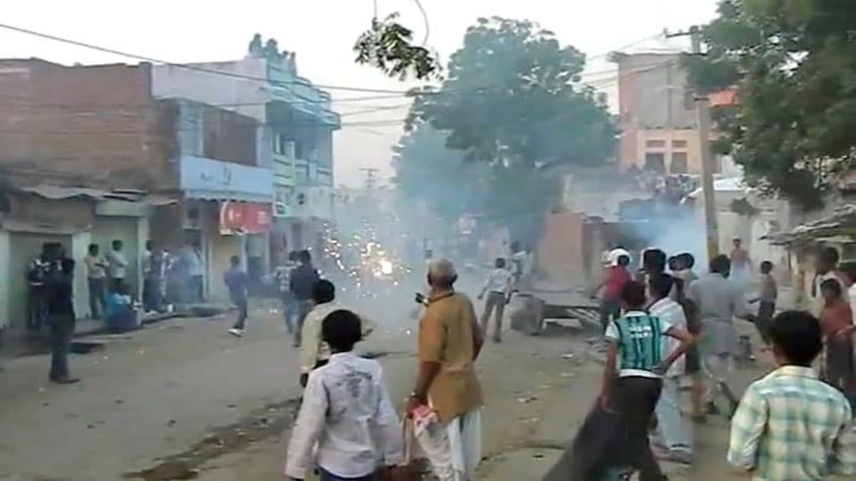 Rajasthan tradition of throwing burning firecrackers during Ghas Bhairu ride Kekri police Becomes challenge