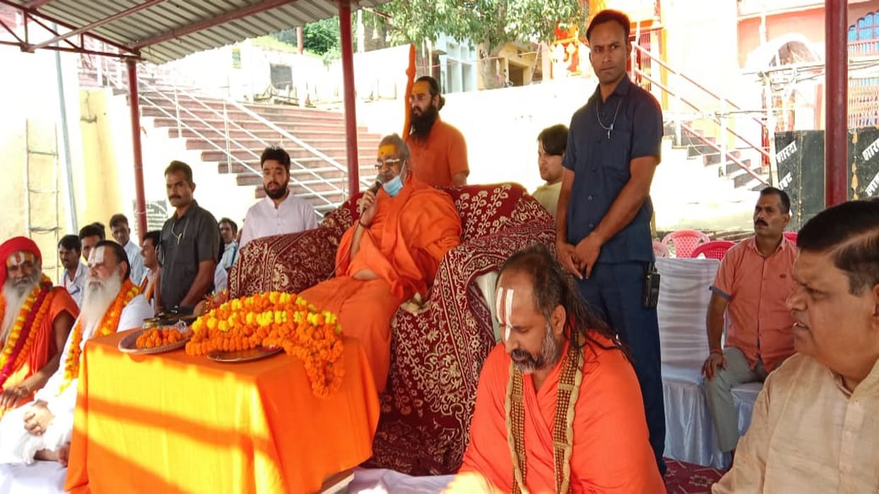 Swami Vasudevanand said: The importance of Shringaverpurdham is no less than Rameshwaram