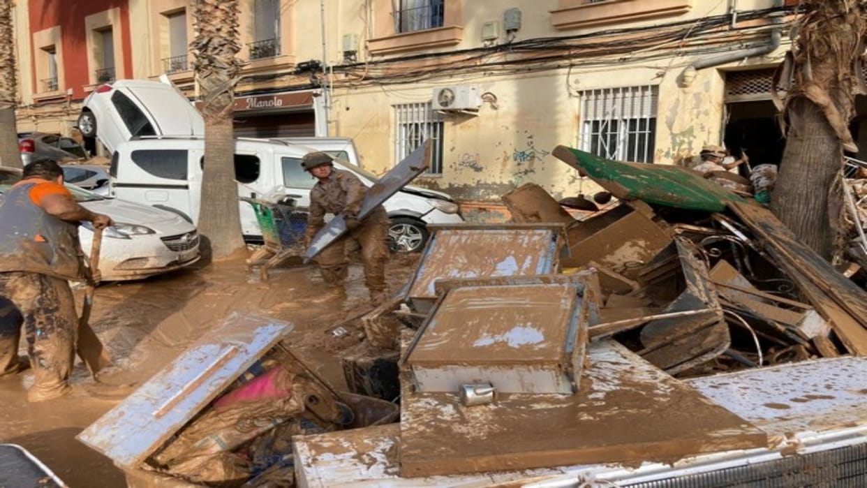 Storm and rain wreak havoc in Spain, court turns into morgue; more than 200 people lost their lives