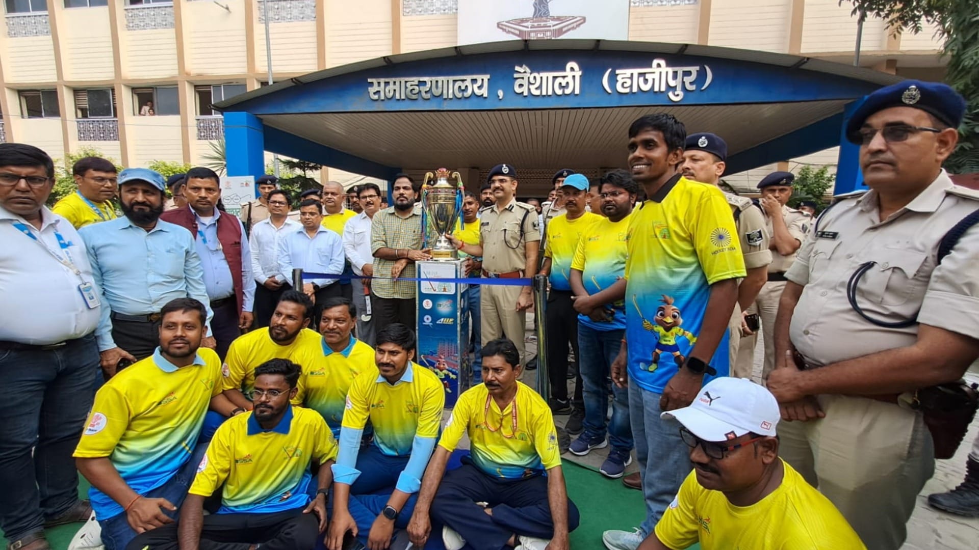 Asian Hockey Championship 2024: Trophy Gaurav Yatra given grand welcome in Samastipur and Hajipur