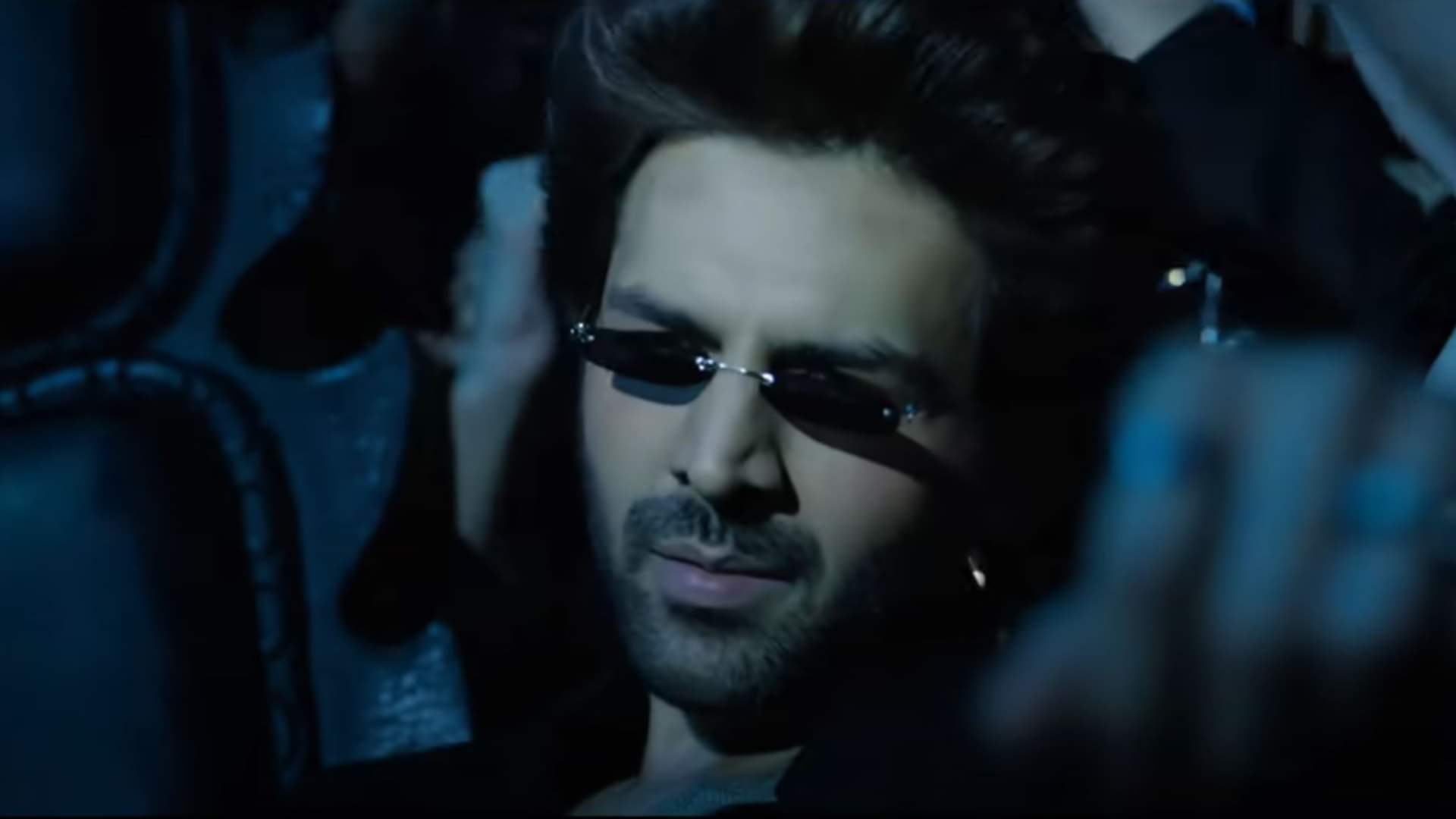 Bhool Bhulaiyaa 3 Movie Box Office Collection day 14 Kartik aaryan Anees Bazmee Film Total Earnings