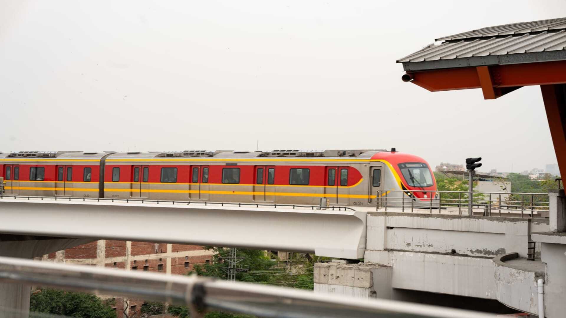Delhi Metro vs Pakistan Metro Train Comparison Difference All You Need to Know