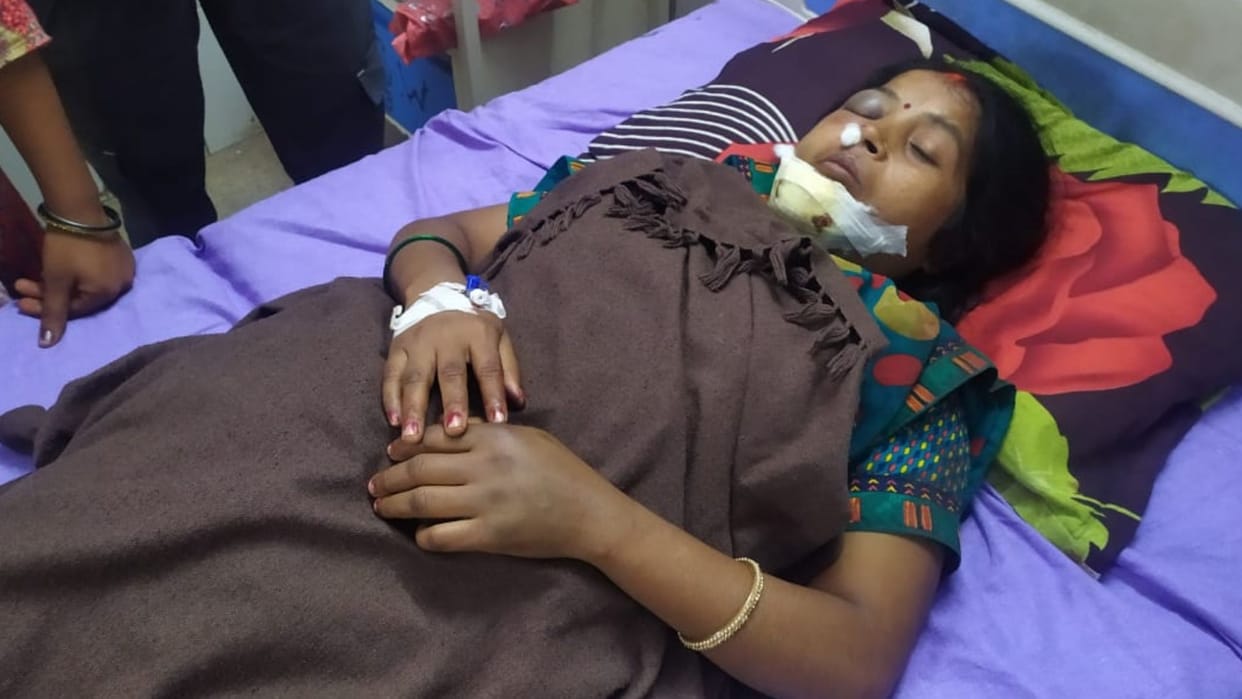 rampage Kachha-Baniyan gang Women beaten children hostage looting fearlessly police arrived