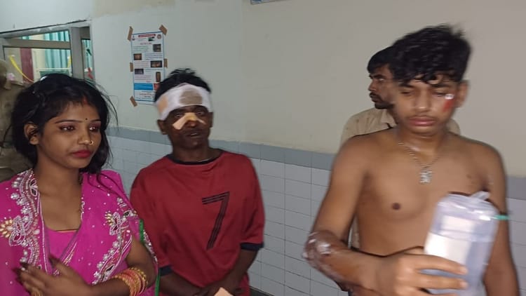 Accident In Punjab, Fireworks Explode In Moving Train Near Sirhind Railway Station – Amar Ujala Hindi News Live