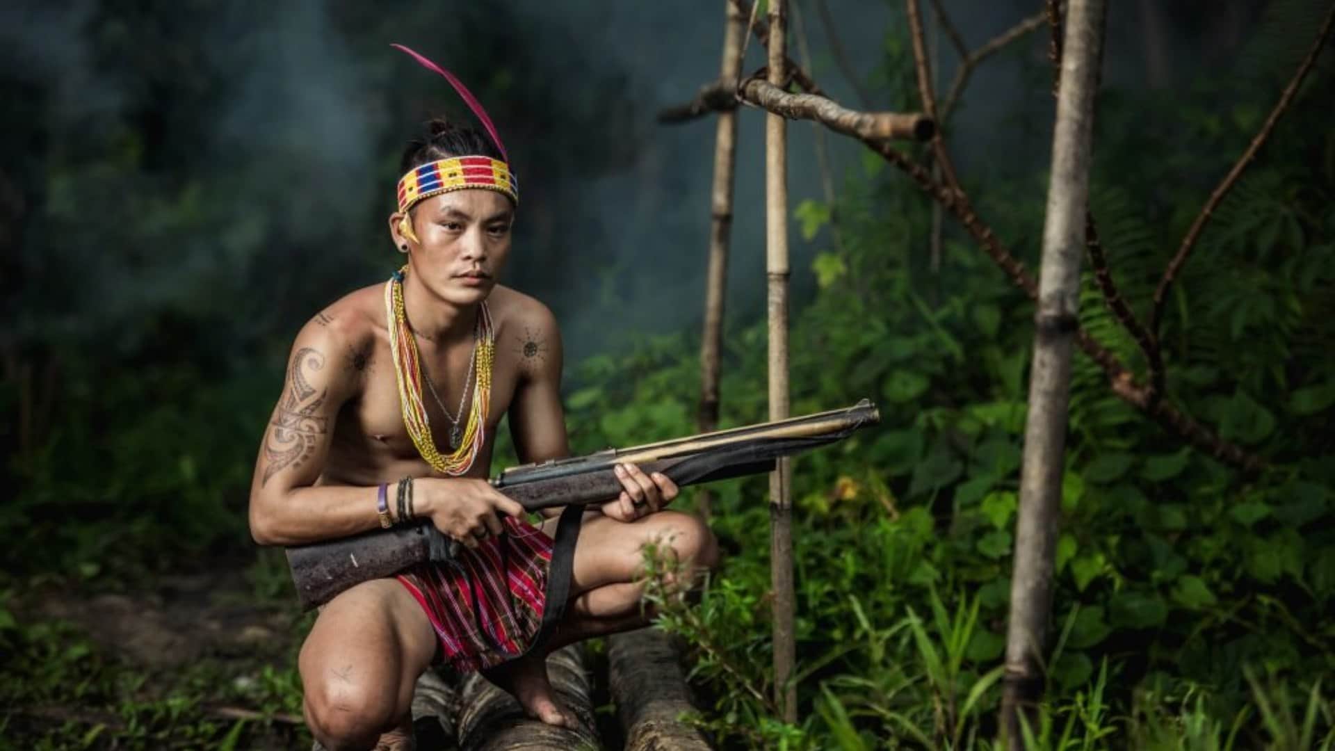 Mundari Tribe: people of mundri tribe protect cow with ak 47 can take anyone life for cows