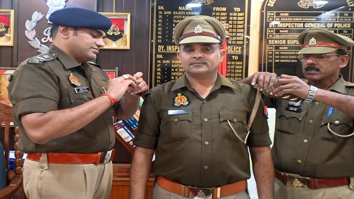 nine sub inspector promoted to inspector in bareilly