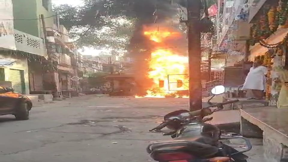 transformer fire in jaiganj, aligarh