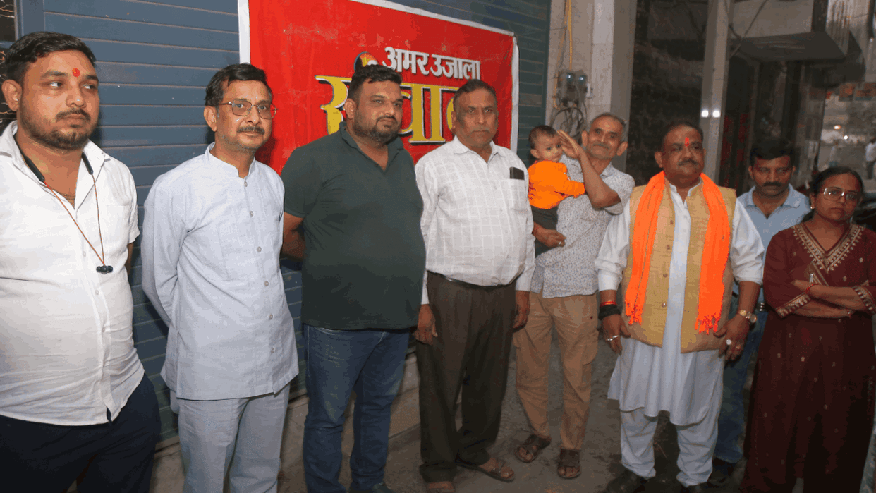 many problems of sewer, jam, drinking water, parking  in Ganesh Nagar that I had to leave my house