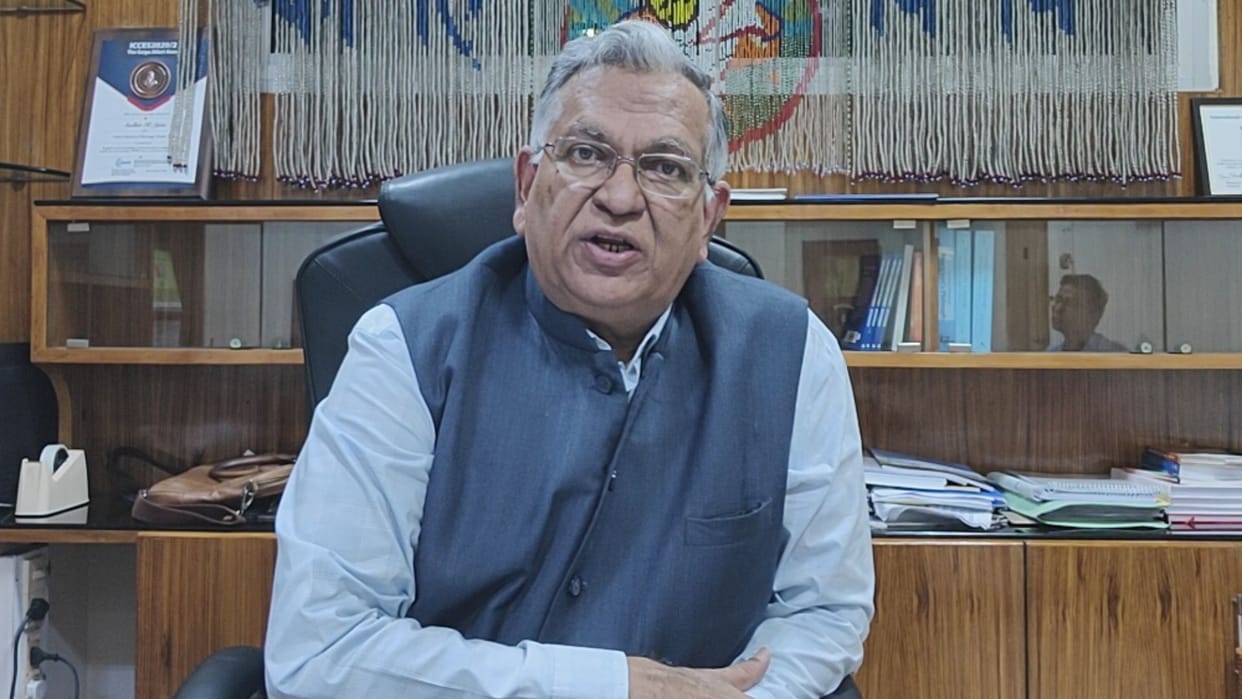 Special Interview Scientists have make animals jungle not of zoo said BHU VC Prof. Sudhir kumar jain