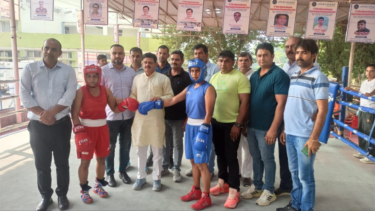 Rohtak: State level women's boxing championship begins, 200 women boxers are participating