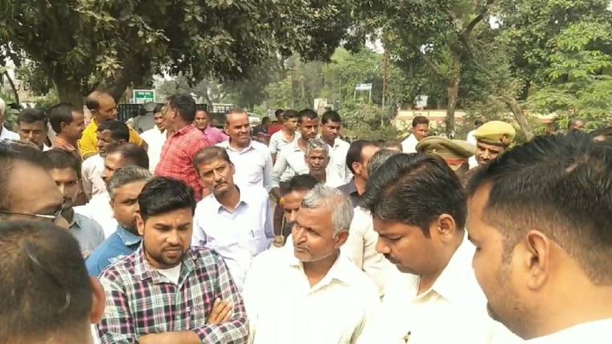 Farmers protest against shifting of sugar mill in Lakhimpur kheri