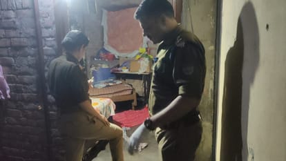 Haridwar News Husband brutally murdered his wife locked house and Abscond