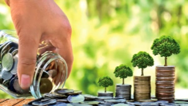 According to BOB, for second time in decade record investment over 38 lakh crore in projects