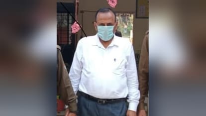 पूर्व प्रबंधक गिरफ्तार
