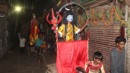 Manikarnika Ramlila aircrafts decorated in procession 30 forms of Mahakali place the streets