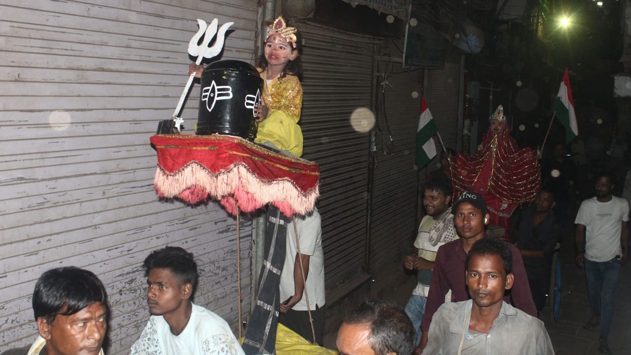Manikarnika Ramlila aircrafts decorated in procession 30 forms of Mahakali place the streets