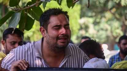 Chandigarh: CU professor cremated with two daughters, died due to car fire