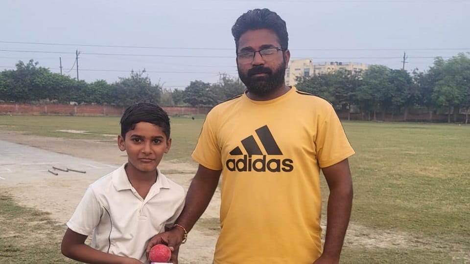 Meerut Sports: Harsh took nine wickets with two hat-tricks in the 25 over match... Read sports activities