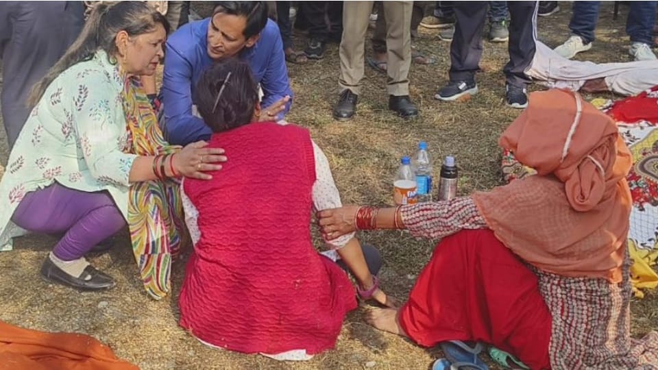 Almora bus accident Two in-charge ARTOs suspended Neha Jha was also suspended in Dhumakot bus accident