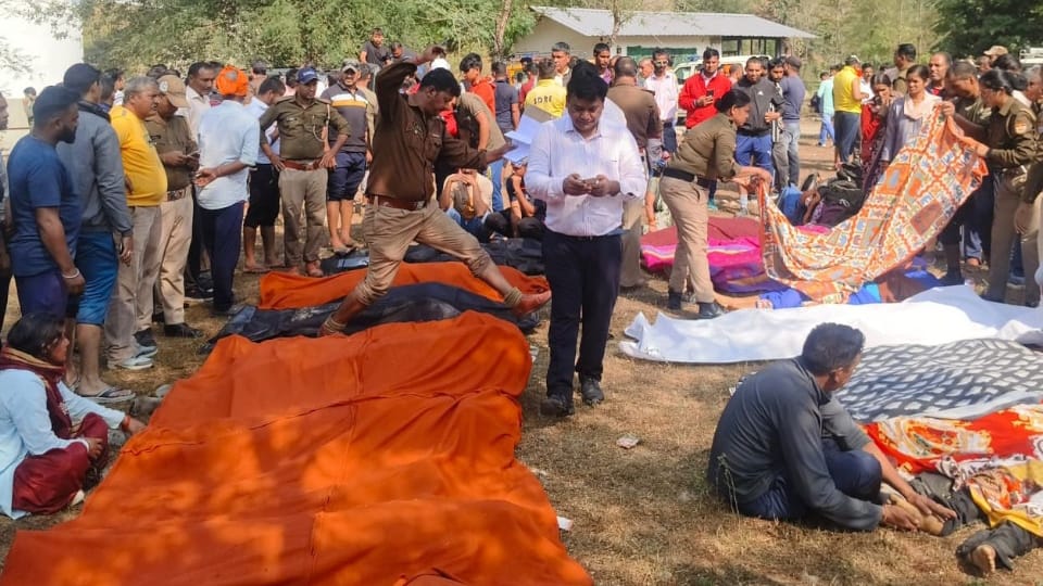 Uttarakhand Government will take responsibility for girl who lost her parents in Almora bus accident