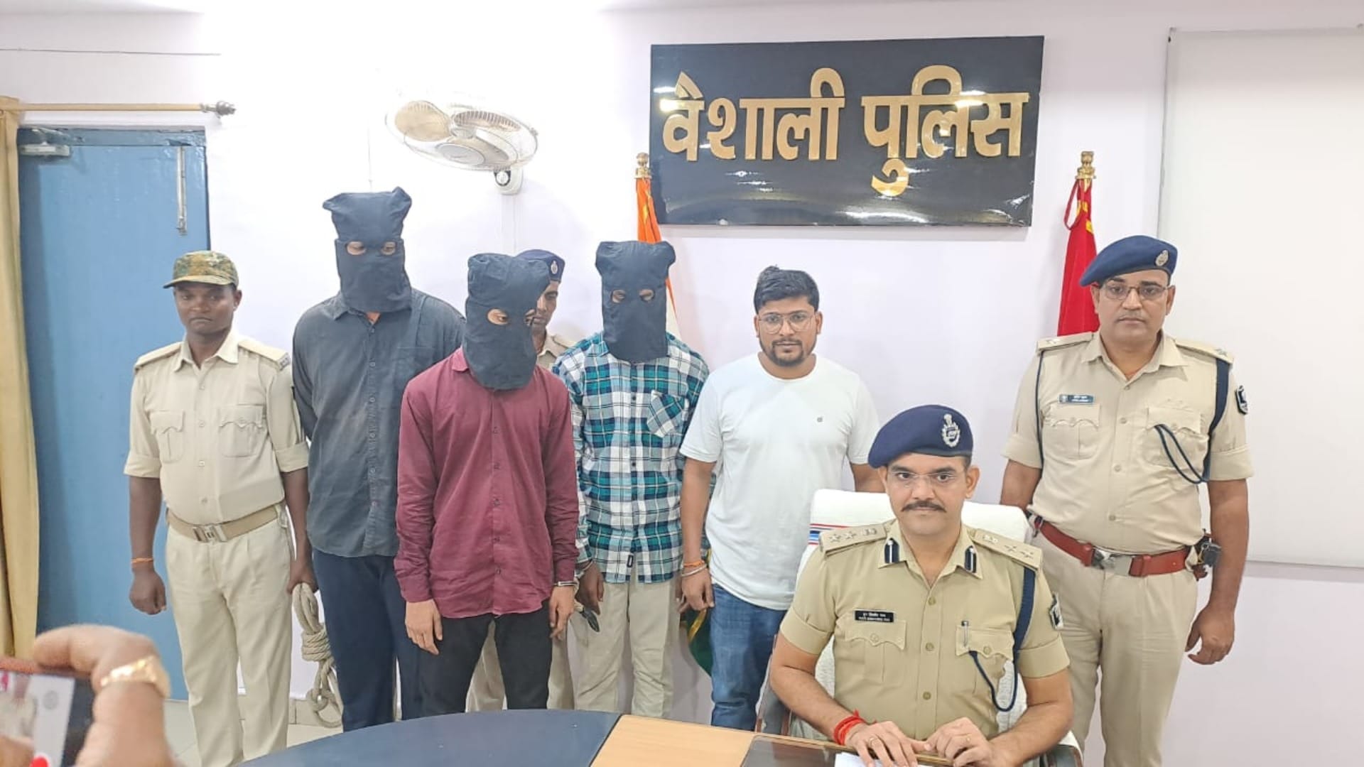 Hajipur News: 3 criminals arrested for demanding 30 lakh extortion money from gym operator and firing case