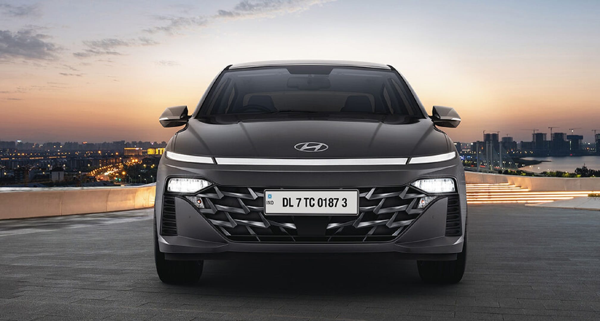 Hyundai Verna gets new SX Plus Variant Know Price Features Specifications