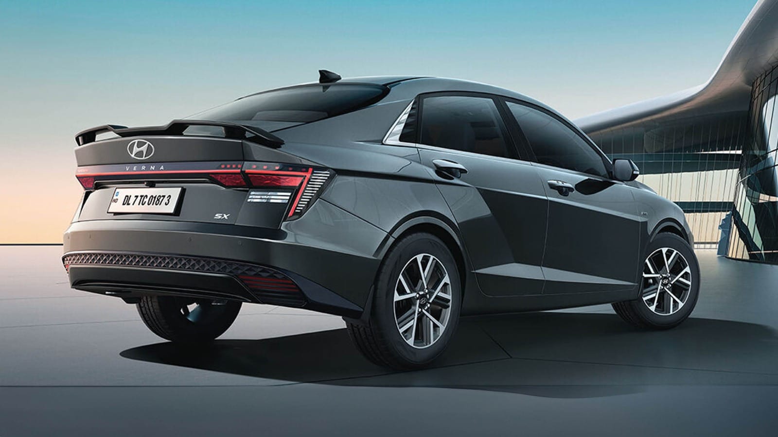 Hyundai Verna 2024 Sedan Car launched in India Know Price Features Specifications Details