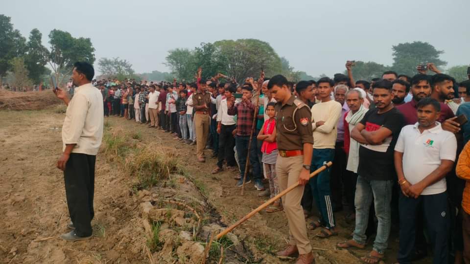Agra Mig-29 Crash pilot took plane away from village and town