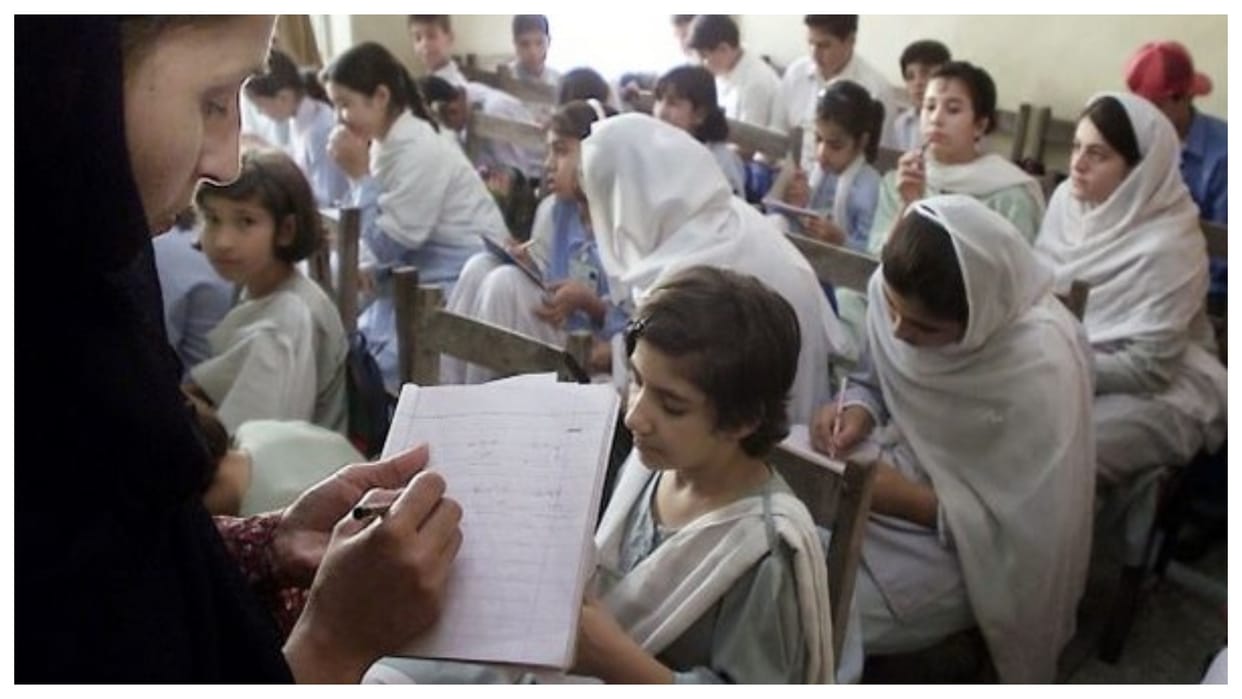 pakistan teachers protest over non payment of salaries for eight month khyber pakhtunkhwa