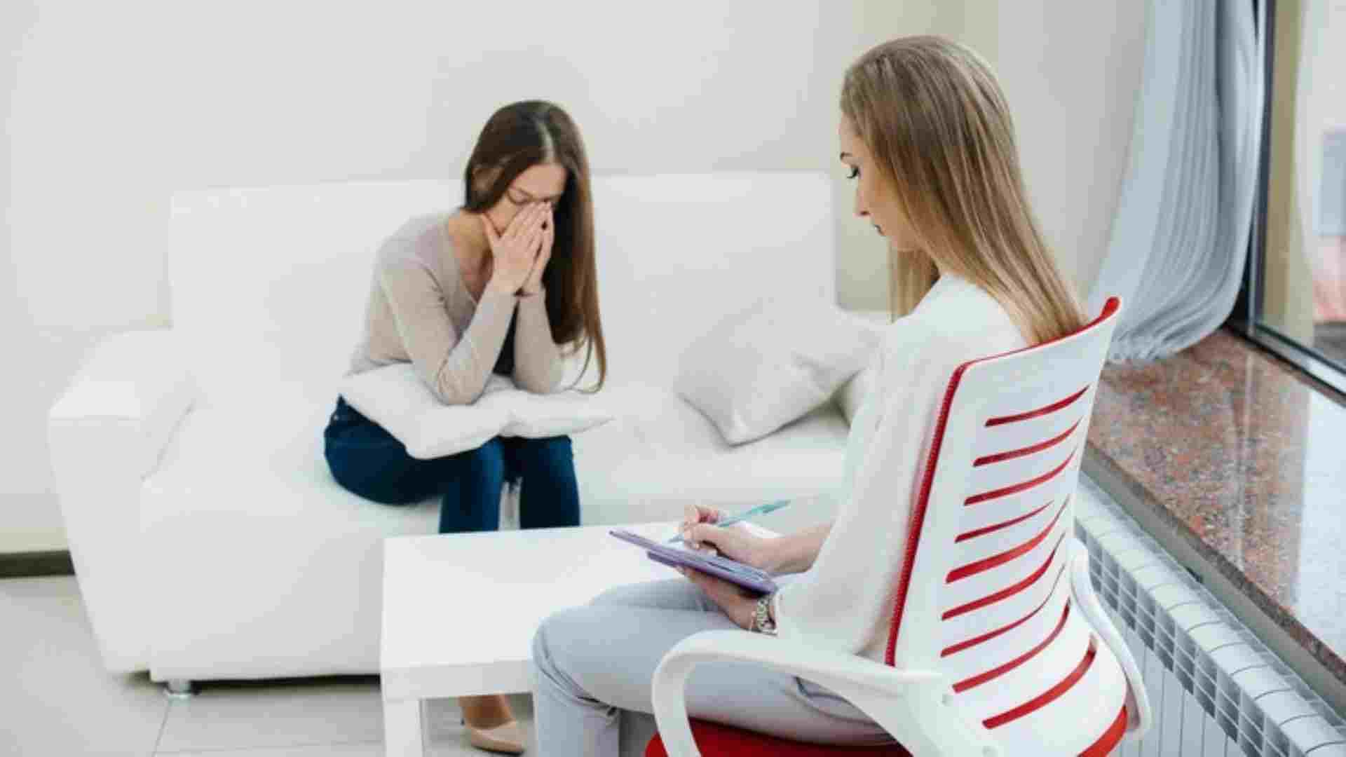 How to become a psychiatrist; Take admission in these courses