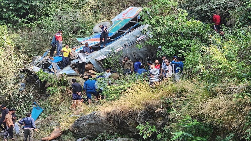 Almora Bus Accident Despite receiving 7 crore , PWD did not install crash barriers CM orders inquiry