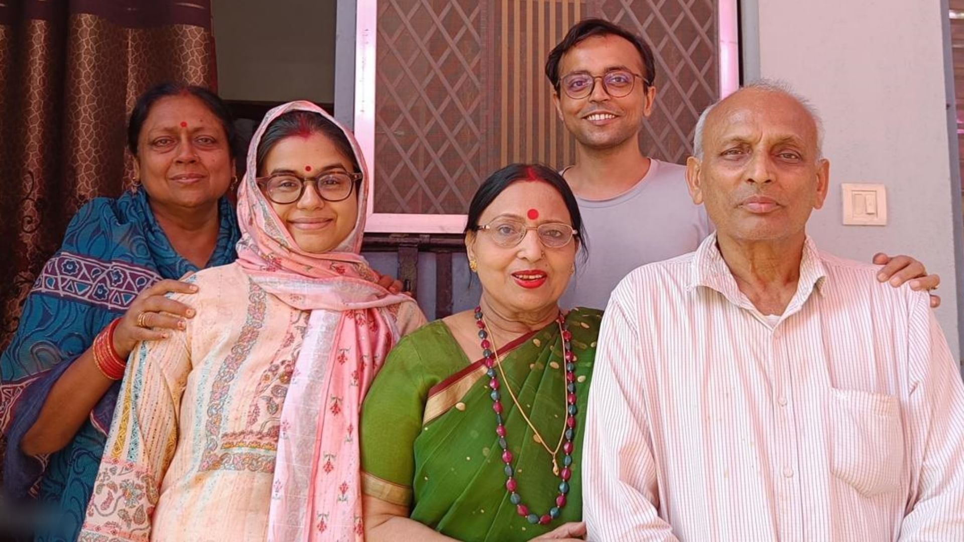 Sharda Sinha Died Bhojpuri Singer Sharda Sinha Singing Career