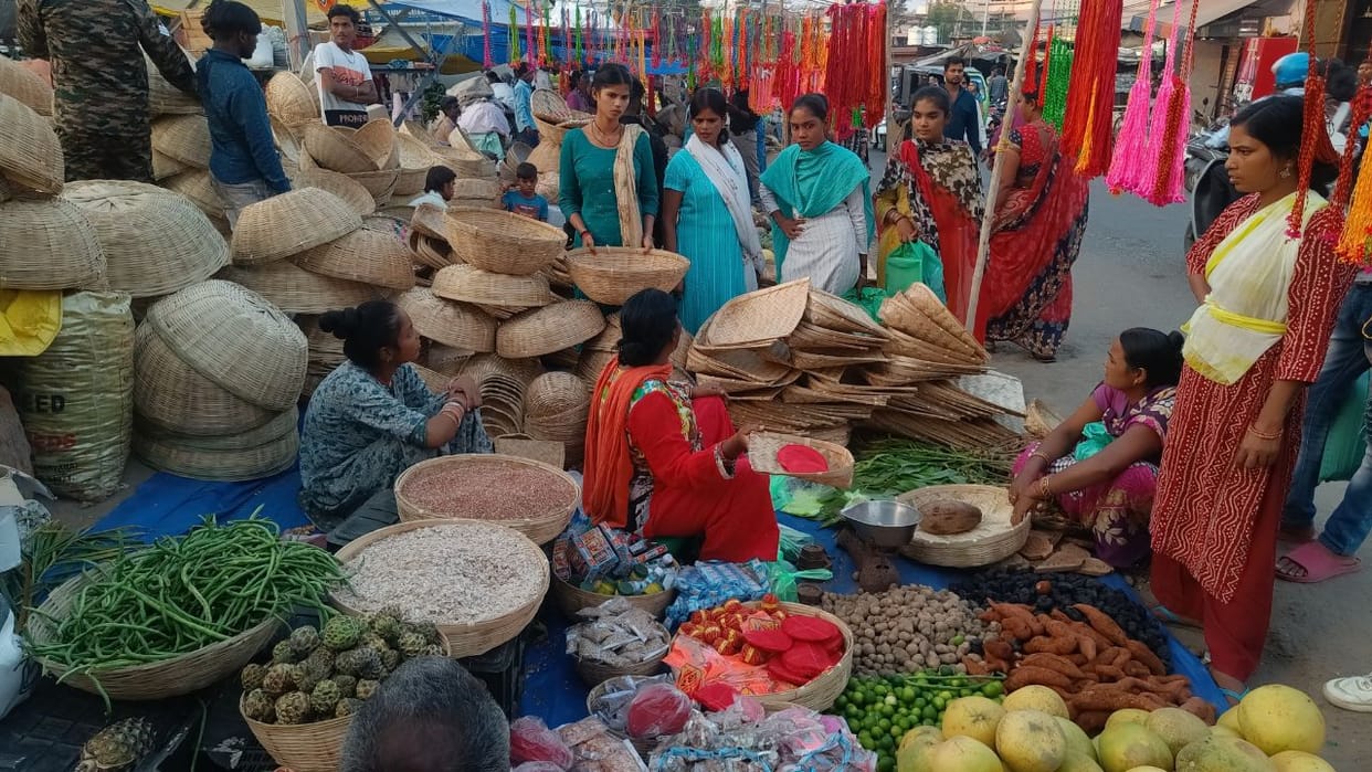 Jammu Kashmir: Beginning of Chhath, the great festival of folk faith, fasting women started their fast with Na