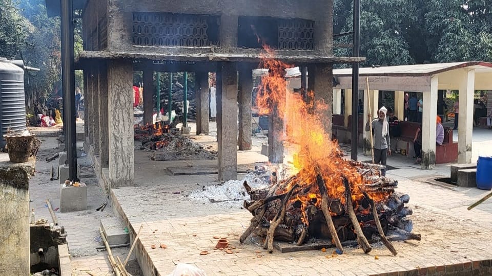 The bodies of both friends were cremated together
