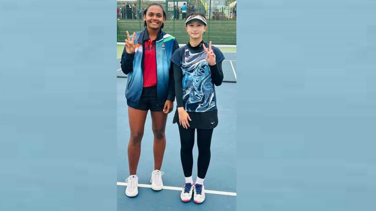 Lucknow's daughter Tanushree pandey brought glory, won silver medal in China